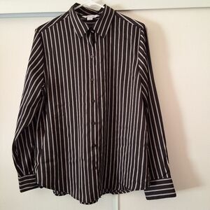 Old Navy Black and Tan Striped Button-Up Shirt Size L